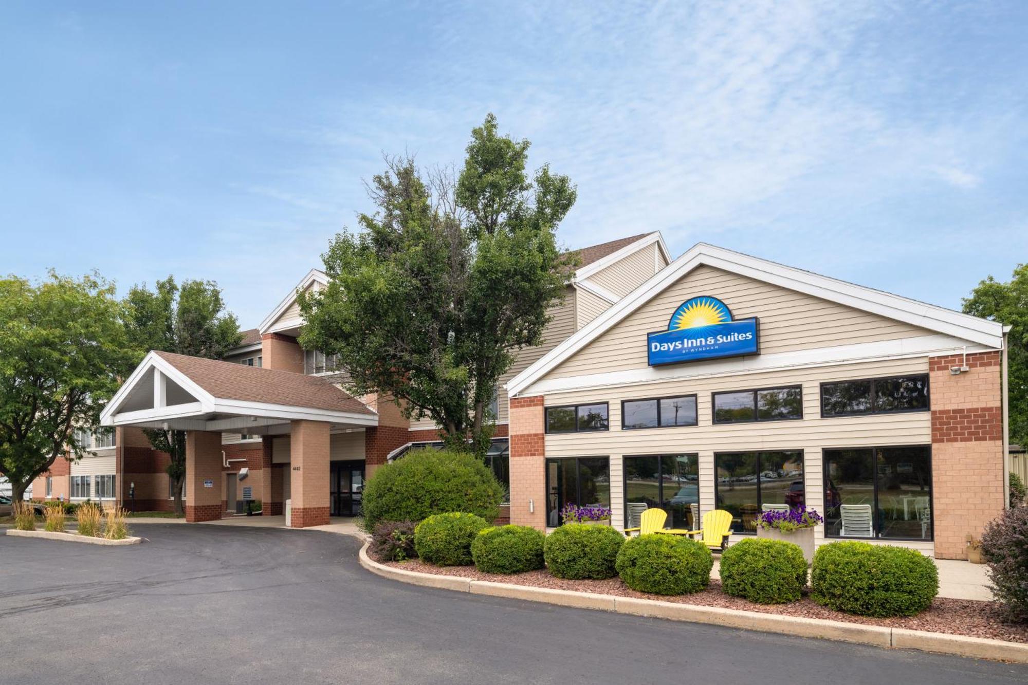 Days Inn & Suites By Wyndham Μάντισον Εξωτερικό φωτογραφία